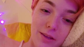 lanabee xo onlyfans busty blonde hot jerks off her cunt