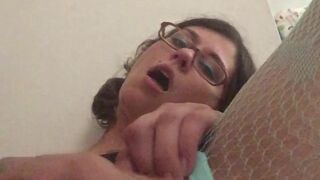 kacie castle onlyfans busty  girl  fingering her pussy with a vibrator