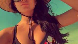 ariana marie onlyfans blonde darling seductively rubs her cunt