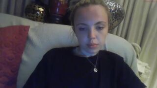 yourbabylynn23 chaturbate slim model strips in the woods