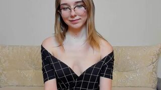 sweetiewow chaturbate imposing slut fucking her boyfriend