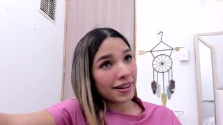 sexy_dreams18 chaturbate hot slut jumping on sex toy