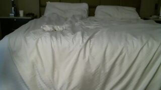 sexandhappiness chaturbate petite slut masturbates with her fingers