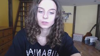 classy_cassie chaturbate sweet little thing wags elastic booty