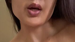 nyomistar manyvids onlyfans age babe teases beautiful tits