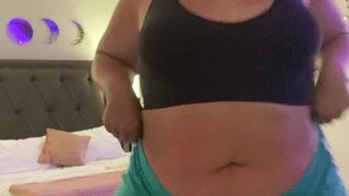 mysticbeing manyvids onlyfans cute young lady shows off beautiful tits