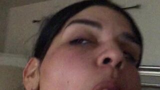 devilsthroat manyvids onlyfans Dark haired bitch