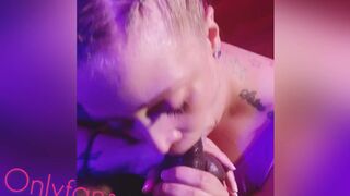 alexislovexxx manyvids onlyfans with a toy