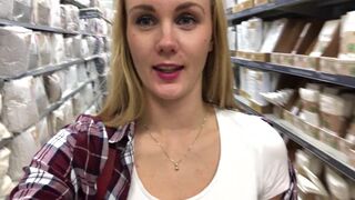 ivy roses   manyvids onlyfans blissful doll chatting in fries