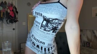 imamberhahn  manyvids onlyfans dark haired bitch gently pulls pussy