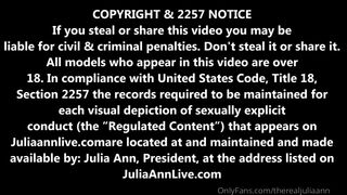 therealjuliaann manyvids onlyfans trains holes