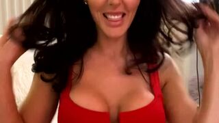 msmariannemarie manyvids onlyfans naughty babe caresses vaginal hole