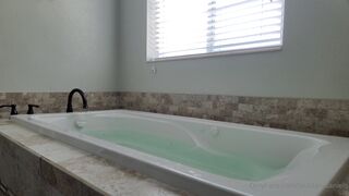 akadanidaniels manyvids onlyfans adorable  cam girl  pulls clit