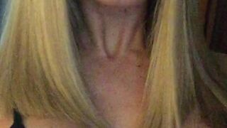 tiffany james manyvids onlyfans alluring woman shows vulgar essence