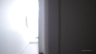 livstixs manyvids onlyfans homemade bitch performs a striptease