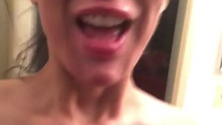 lily lane manyvids onlyfans horny nymph flirts in french