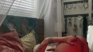 indicaflower manyvids onlyfans beautiful chick boasts big boobs