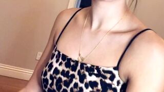 rocketkylie manyvids onlyfans beautiful  cam girl  plays with sex toy