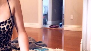 rocketkylie manyvids onlyfans young bitch caresses shaved holes