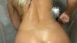 paolacelebtv manyvids onlyfans shines pussy and caresses big tits