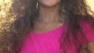 beinazirfree manyvids onlyfans front seat thinks