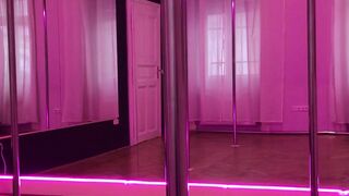 Aletta manyvids onlyfans butt plug