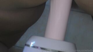 sexymatureaussielady manyvids onlyfans busty chick talks in french