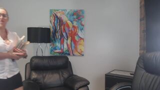 sexymatureaussielady manyvids onlyfans with a toy in the pussy