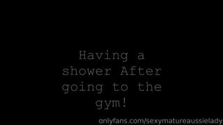 sexymatureaussielady manyvids onlyfans cute chick jerks both holes