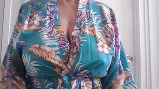 sexymatureaussielady manyvids onlyfans Saturated brunette