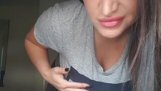 perv manyvids onlyfans crazy babe fucks herself with sex toy