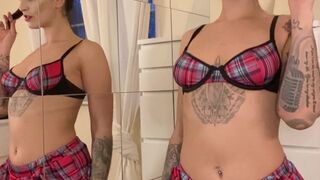 gthatass manyvids onlyfans Breast puff