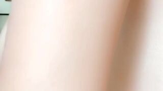 amiyummy manyvids onlyfans wonderful bitch hammering both holes