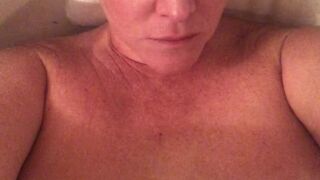 mrssiren manyvids onlyfans bearded dude fucks girlfriend from behind