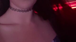 anacondanoire manyvids onlyfans big tit babe pulls clit