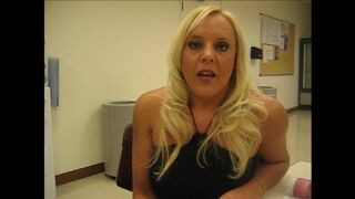 alexisgoldenxxx manyvids onlyfans slim bitch jerks off with sex toys