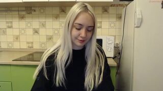eevian chaturbate busty woman mandrids cap