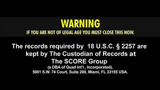 GeorginaGee ManyVids busty latina massages nipples