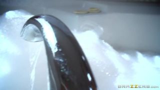 Erica Fontes ManyVids mischievous pranks