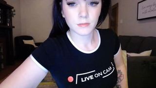 emilylynne ManyVids whore passion poses in panties