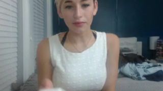 auroraxoxo ManyVids the charming female masturbates both holes