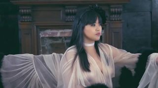 Astrodomina ManyVids gorgeous beast jumping on a dildo