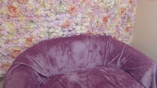 yanere chaturbate teen black-haired chick talks coquettishly on camera