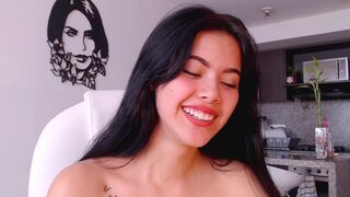 angelface__xxx chaturbate charming slut fucks both holes