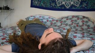 chezzaluna onlyfans having fun with a toy