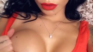 beabeatrice onlyfans naughty babe handjob pussy relish