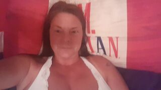 carriemoon onlyfans babe in stockings passionately masturbating cunt