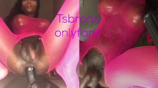 TSBronx onlyfans juicy babe striptease dances