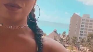 Sandra onlyfans babe undressed and started jerking off