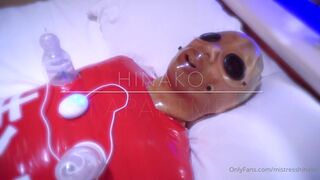 mistresshinako onlyfans puts his fingers in the ass